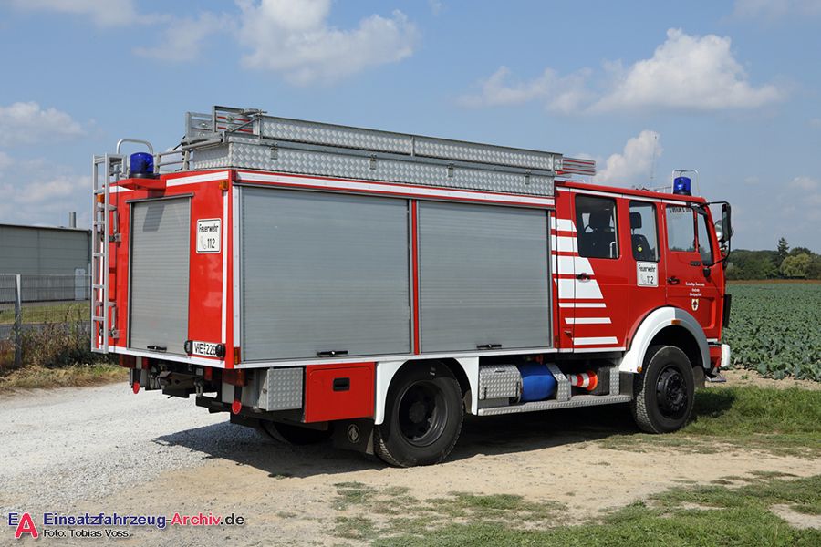 Florian Grefrath 02 HLF20 02 (a.D.)