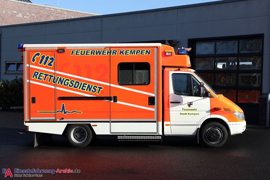 Rettung Kempen 03 RTW 04