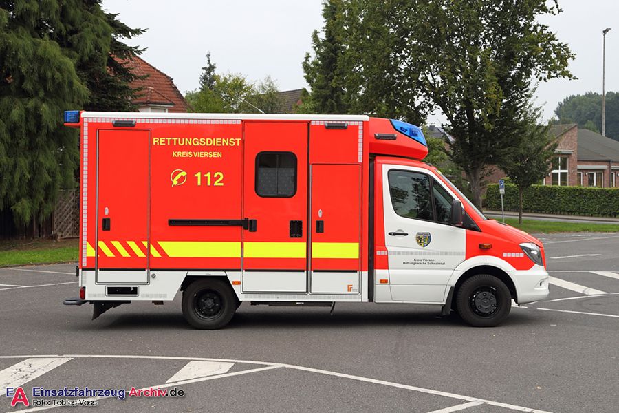 Rettung Kreis Viersen 05 RTW 01 (a.D.)
