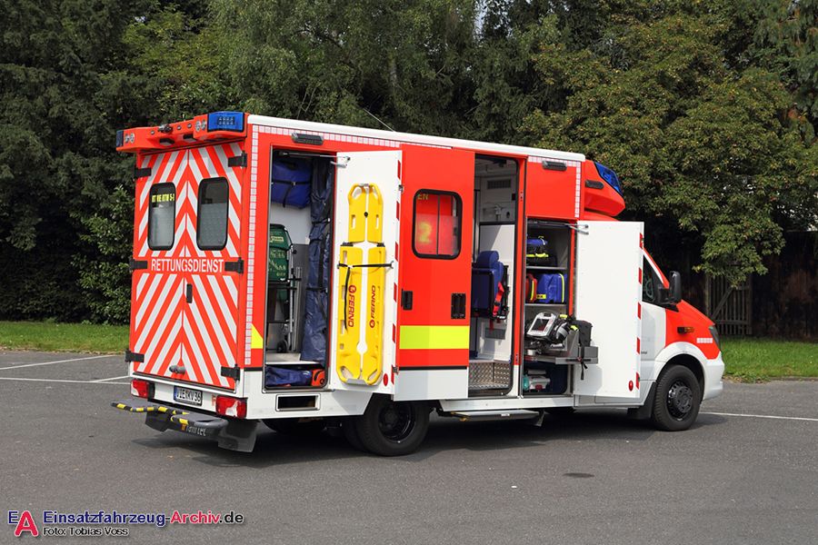 Rettung Kreis Viersen 05 RTW 01 (a.D.)