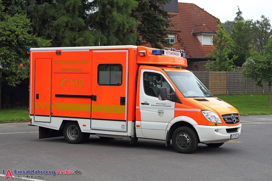 Rettung Kreis Viersen 06 RTW 02 (a.D.)