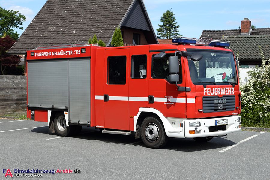 Florian Neumünster 15/44-01