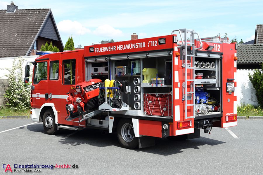 Florian Neumünster 15/44-01