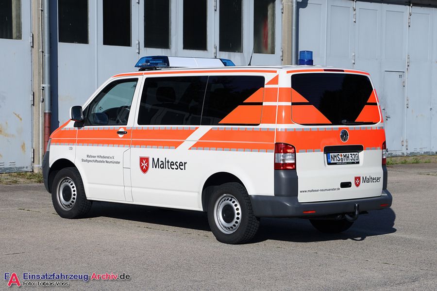 Johannes Neumünster 32/18-01