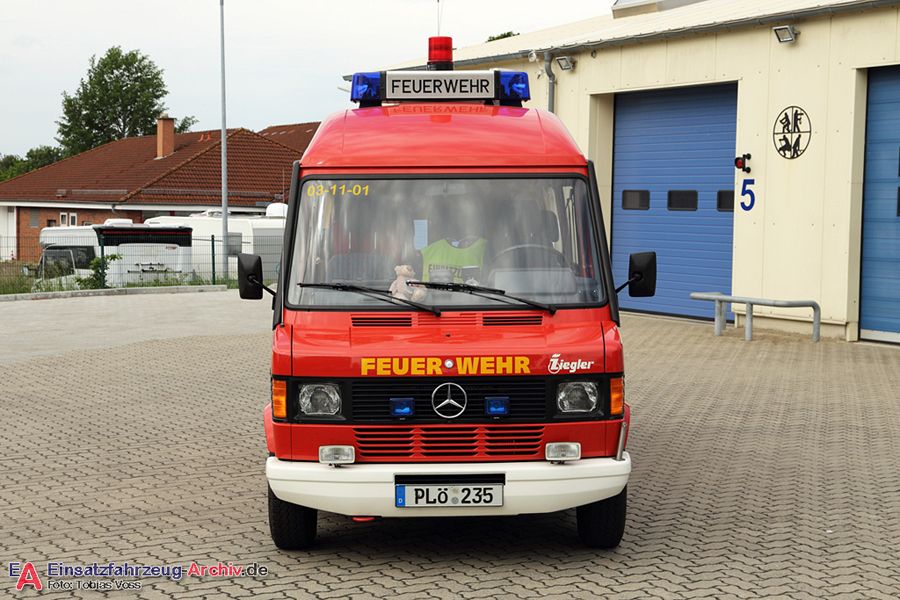 Florian Plön 03/11-01 (a.D.)