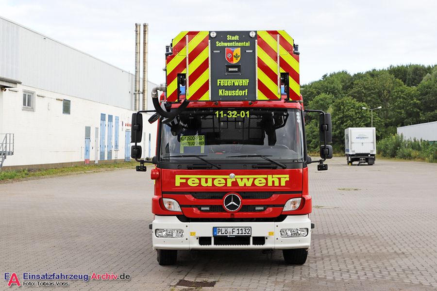 Florian Plön 11/32-01