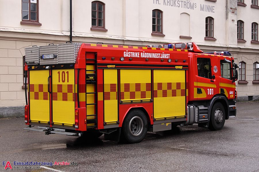 2 26-1010 - Släck-/Räddningsbil (a.D.)