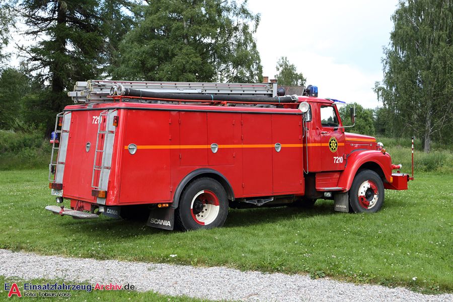 2 26-7210 - Släckbil (a.D.)