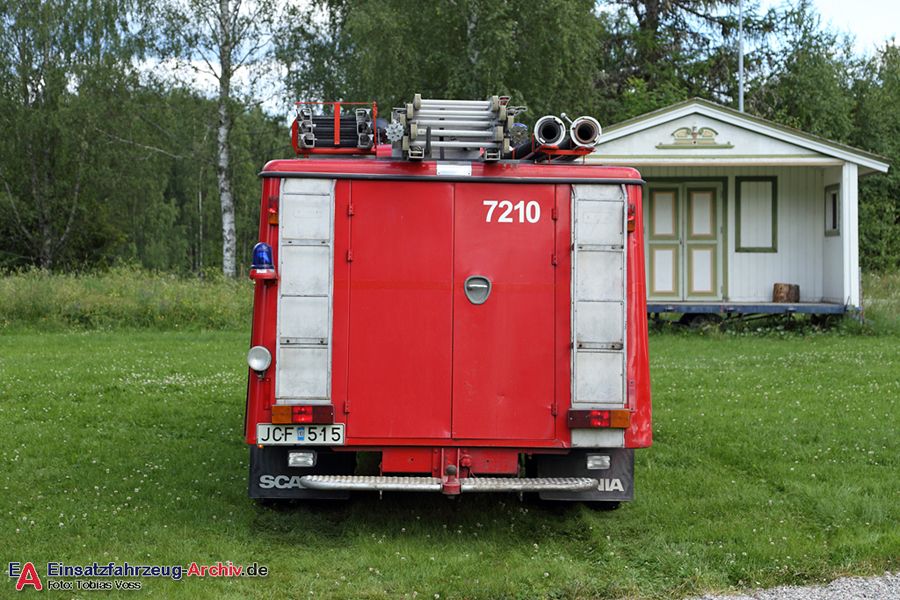 2 26-7210 - Släckbil (a.D.)