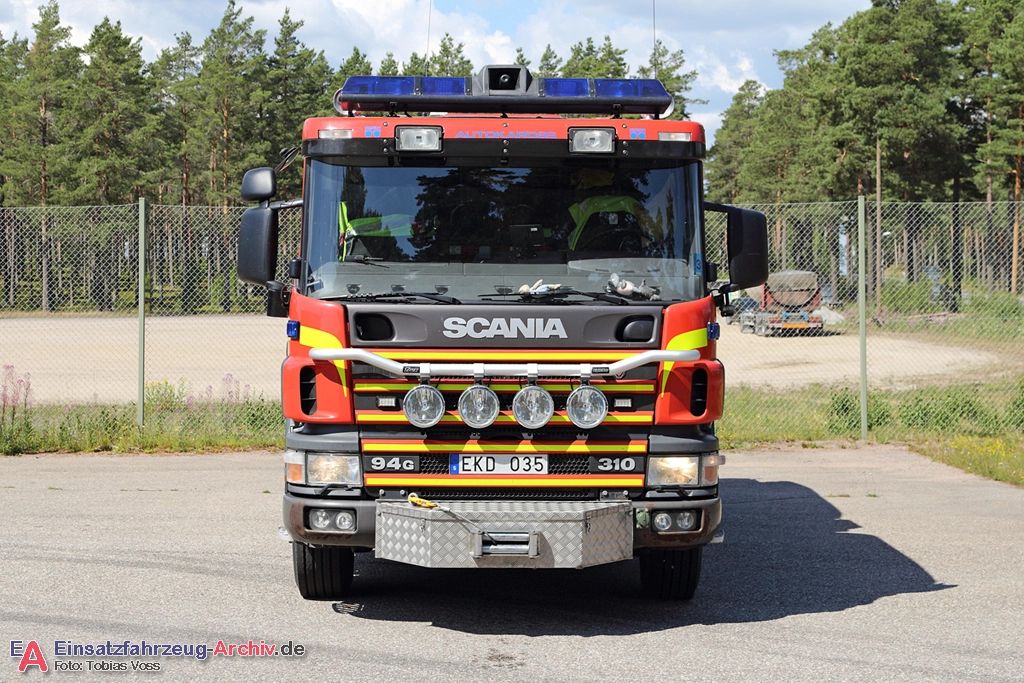 2 26-2310 - Släck-/Räddningsbil (a.D.)