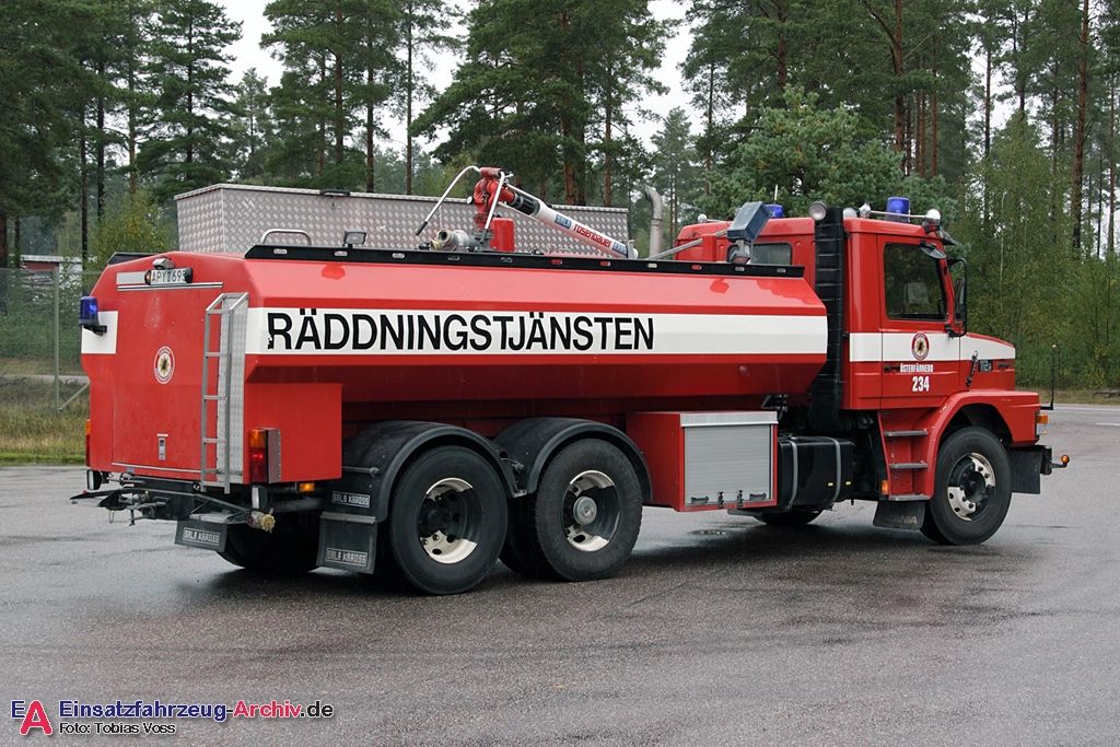 45 234 - Tankbil (a.D.)