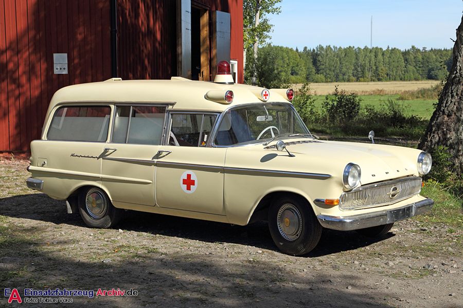 Opel Kapitän - Ambulans