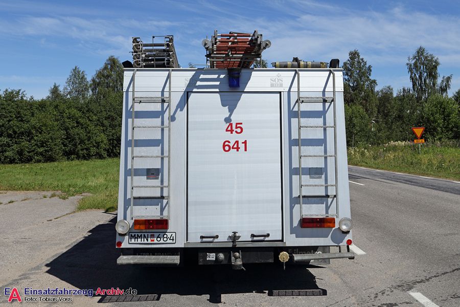 2 26-6410 - Släck-/Räddningsbil (a.D.)