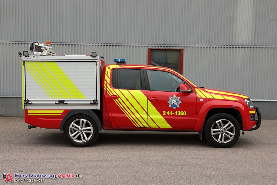 2 41-1360 - Befäls-/Jourbil (a.D.)