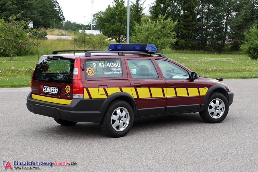 2 41-4060 - Sjukvårdsbil (a.D.)