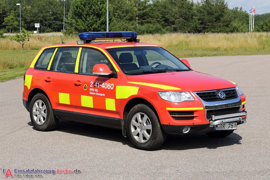 2 41-4060 - Sjukvårdsbil