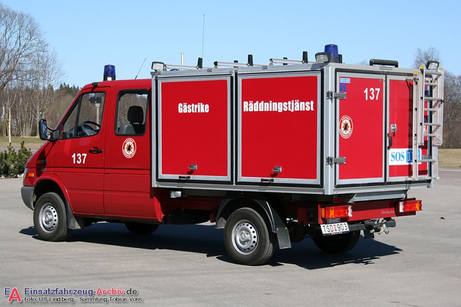 45 137 - Transportbil (a.D.)